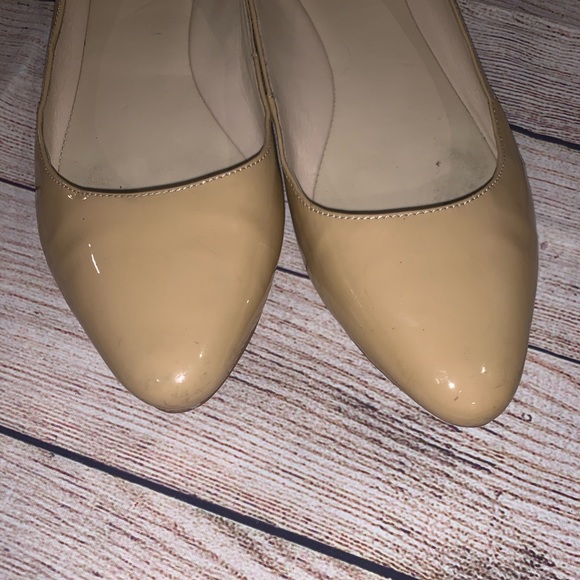 Nine West Nude Flats - Picture 5 of 8